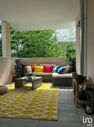 Appartement à LA TRONCHE (38700)