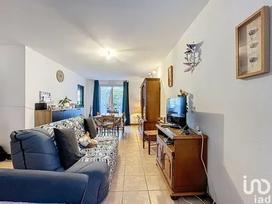 Apartment at CUSSET (03300)