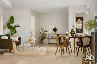 Apartment in PARIS (75018)