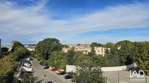 Apartment at MARSEILLE (13009)