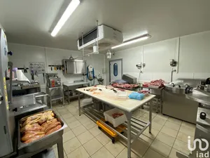 Boutique/Local commercial à CELLES-SUR-BELLE (79370)