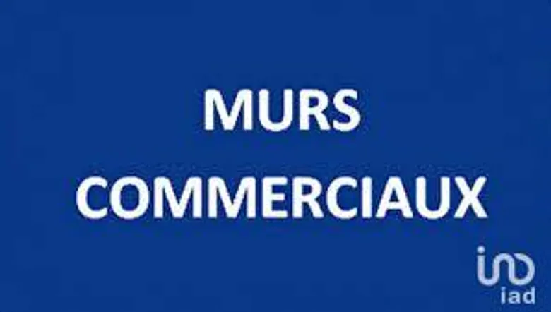Murs commerciaux à GAMACHES (80220) · 1 m² · 583 000 €
