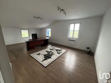 Office at SAINT-GERMAIN-LAVAL (77130)