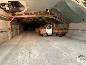 Parking à MORISEL (80110)