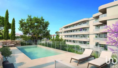 Apartment in SAINT-LAURENT-DU-VAR (06700)