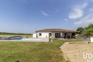 House at MONTAUBAN (82000)