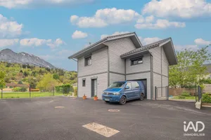 House at VOUGY (74130)