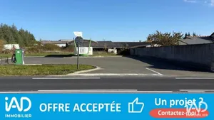 Commercial walls in BEAULIEU-SUR-LAYON (49750)