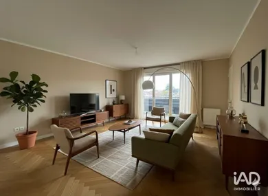 Apartment at LIVRY-GARGAN (93190)