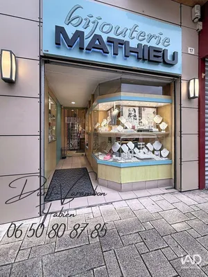 Commercial at LE PONT-DE-BEAUVOISIN (38480)