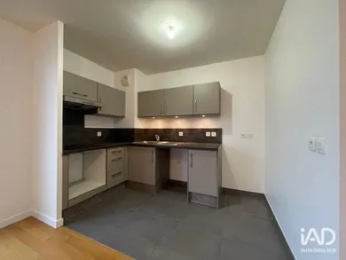 Appartement à LIVRY-GARGAN (93190)
