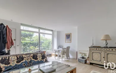 Appartement à SURESNES (92150)