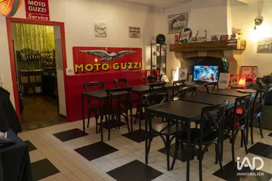 Hotel restaurant in MONTSAUCHE-LES-SETTONS (58230)