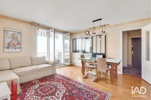 Appartement à COURBEVOIE (92400)