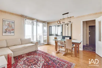 Apartment in COURBEVOIE (92400)