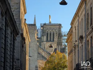 Bureaux à BORDEAUX (33000)