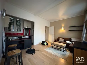 Apartment in PARIS (75017)