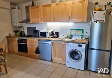 Apartment in MONTEUX (84170)