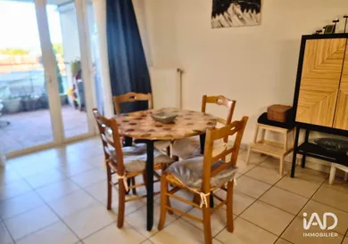Appartement à MONTEUX (84170)
