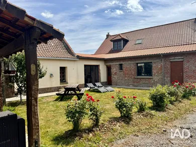 House at LANDAS (59310)