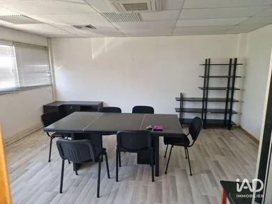 Bureaux à AIX-EN-PROVENCE (13290)