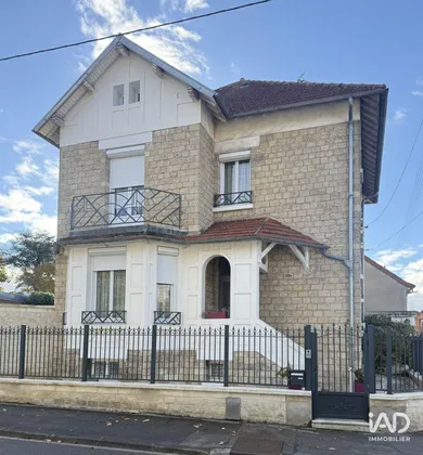 Maison à COMPIÈGNE (60200)
