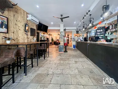 Bar-brasserie à ARLES (13200)