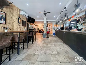 Bar-brasserie à ARLES (13200)