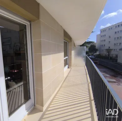 Apartment in LE VÉSINET (78110)