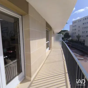 Apartment in LE VÉSINET (78110)
