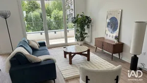 Apartment at LES CLAYES-SOUS-BOIS (78340)