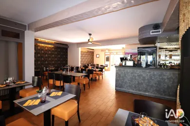 Restaurant à LES SALLES-SUR-VERDON (83630)