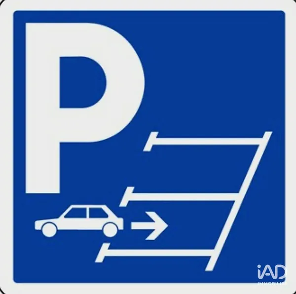 Parking à CHAMPS-SUR-MARNE (77420) photo 2