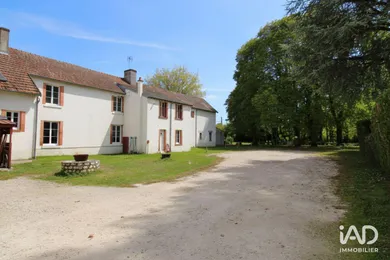 Hotel restaurant in VEUZAIN-SUR-LOIRE (41150)