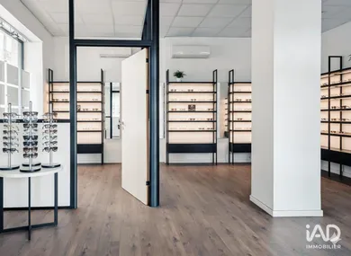 Boutique/Local commercial à TOULON (83000)