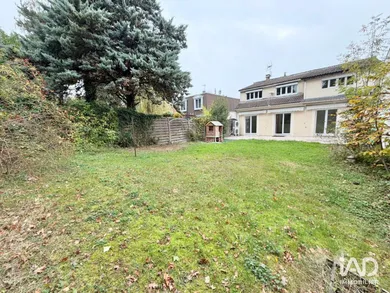 Maison à DAMMARTIN-EN-GOËLE (77230)