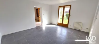 House in COLLEMIERS (89100)