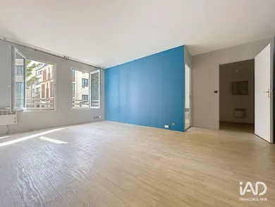Appartement à PARIS (75018)