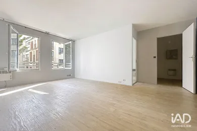 Appartement à PARIS (75018)