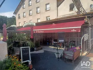 Hôtel-restaurant à LA BASTIDE-PUYLAURENT (48250)