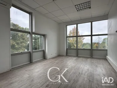 Business asset in VOIRON (38500)