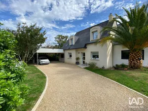 House in BRECH (56400)