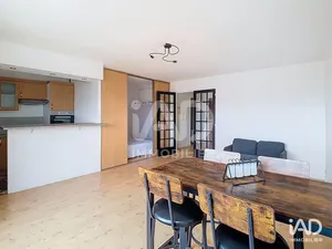 Appartement à MELUN (77000)