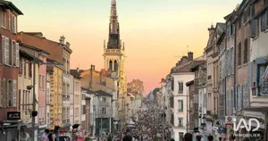 Murs commerciaux à VILLEFRANCHE-SUR-SAÔNE (69400)