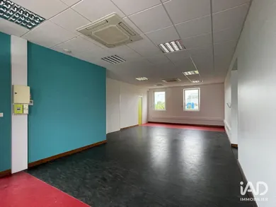 Office in TULLINS (38210)