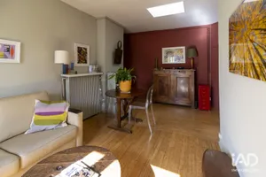 Apartment in PARIS (75018)