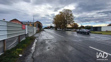 Commercial walls in OUSSE (64320)