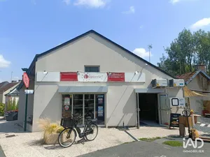 Boutique/Local commercial à VILLEDÔMER (37110)