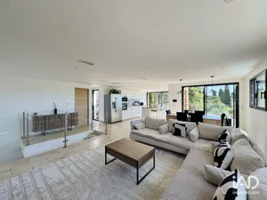 Maison à LA GARDE (83130)