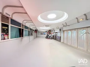 Boutique/Local commercial à MOISSY-CRAMAYEL (77550)